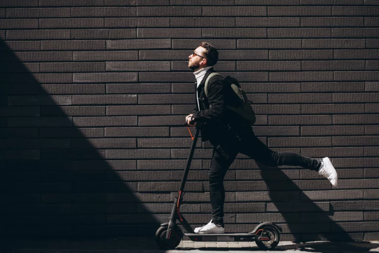 Read more about the article Electric Scooters Ireland: How to Choose the Best One? 